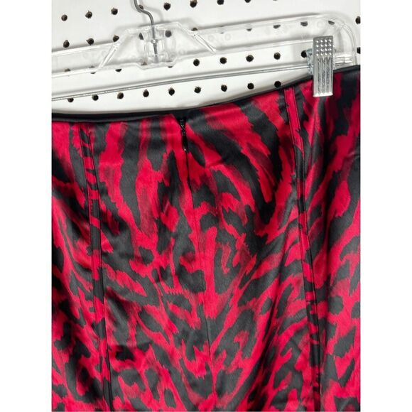White House Black Market animal print  skirt 10 - Picture 4 of 6
